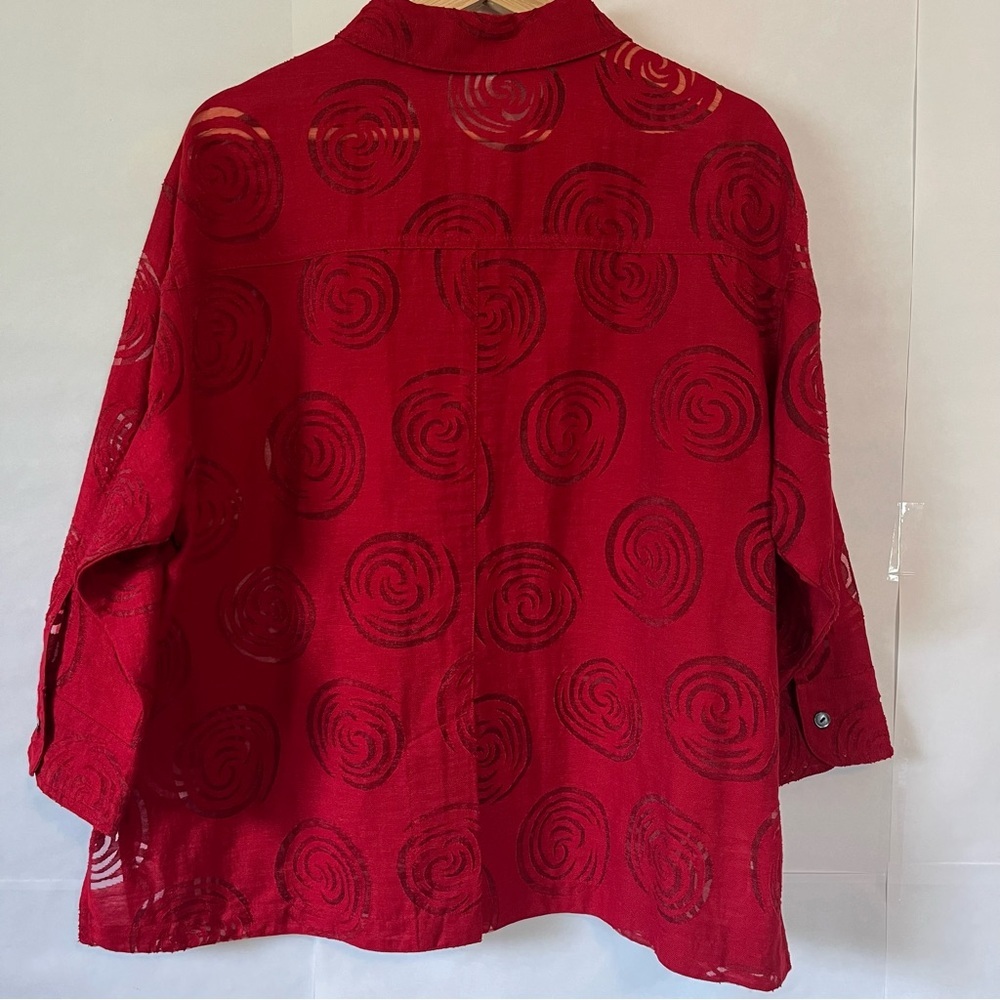 Chico Women’s Blouse with Sheer Swirl Pattern - Picture 9 of 11